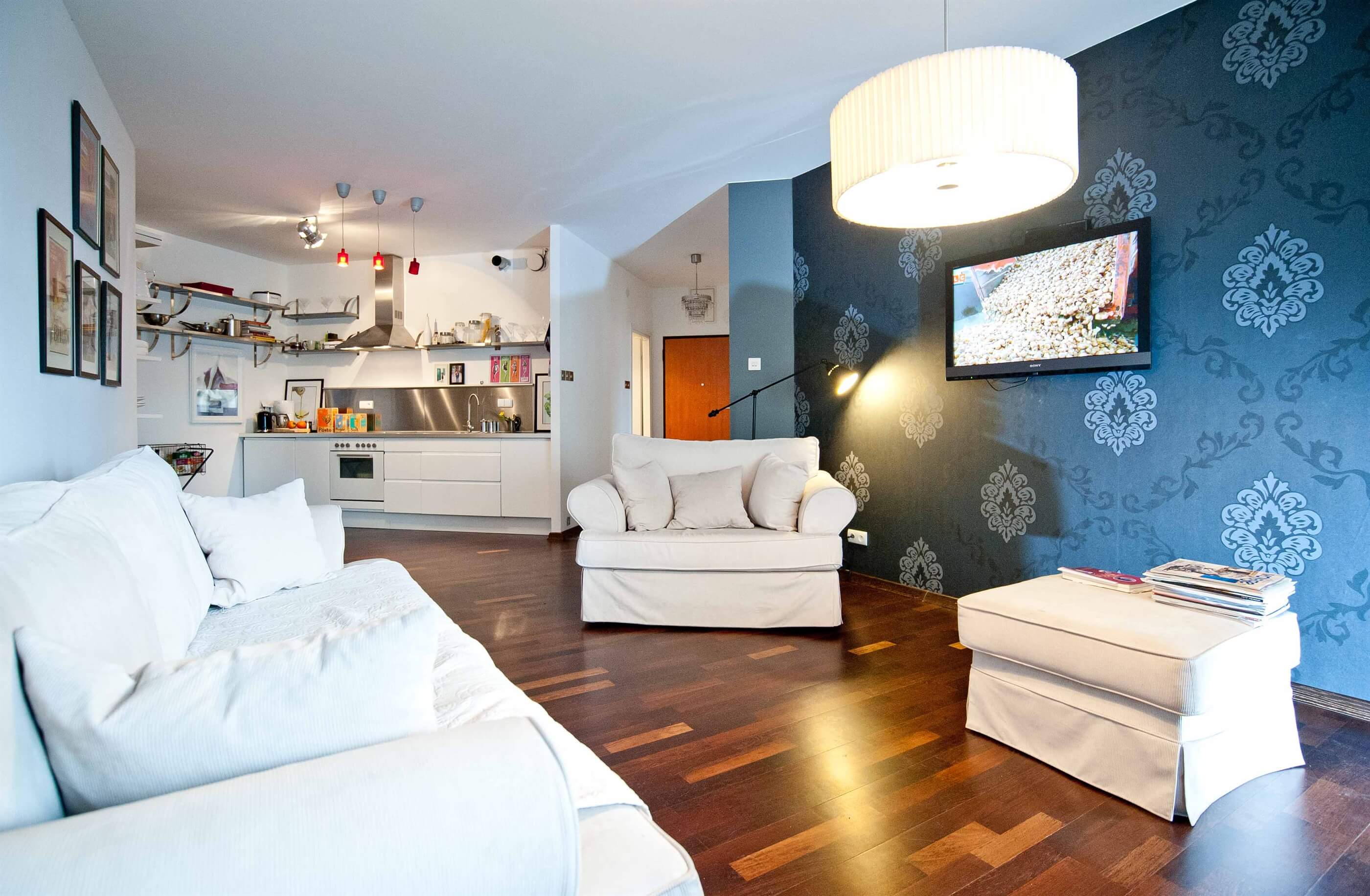 Powstańców Śląskich - Shiraz